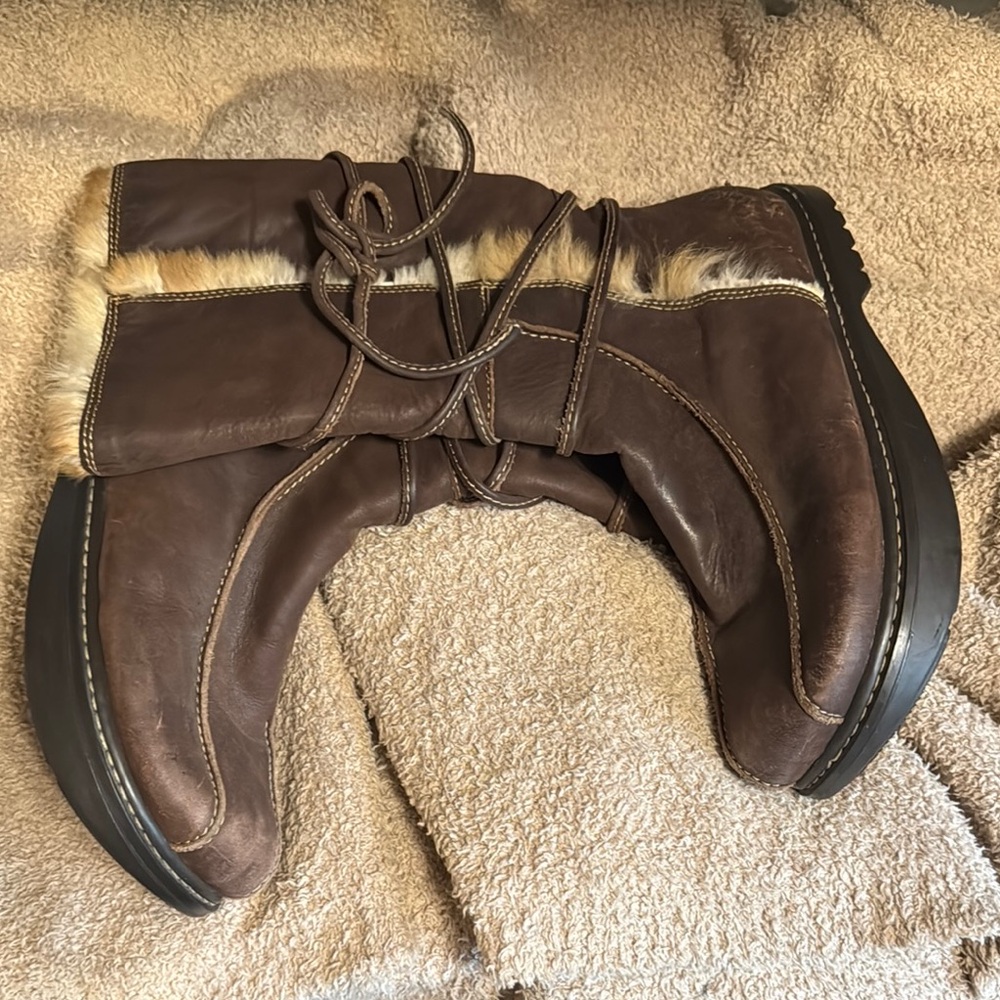 EARTH Brown Leather Zip-up Womens Boots — 8.5
